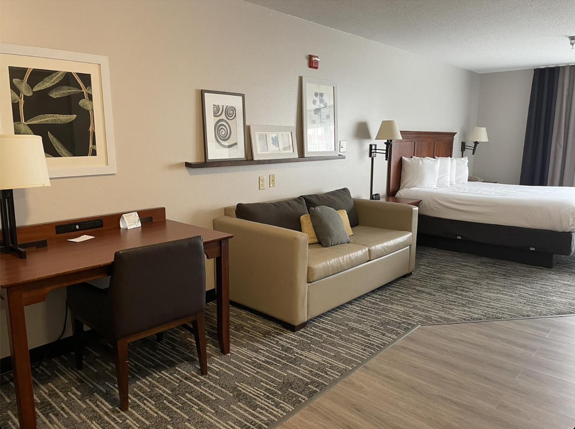 Harmony Inn & Suites Fort Dodge Buitenkant foto