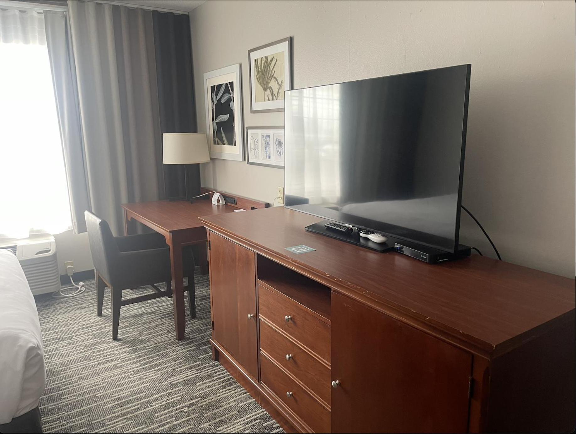Harmony Inn & Suites Fort Dodge Buitenkant foto