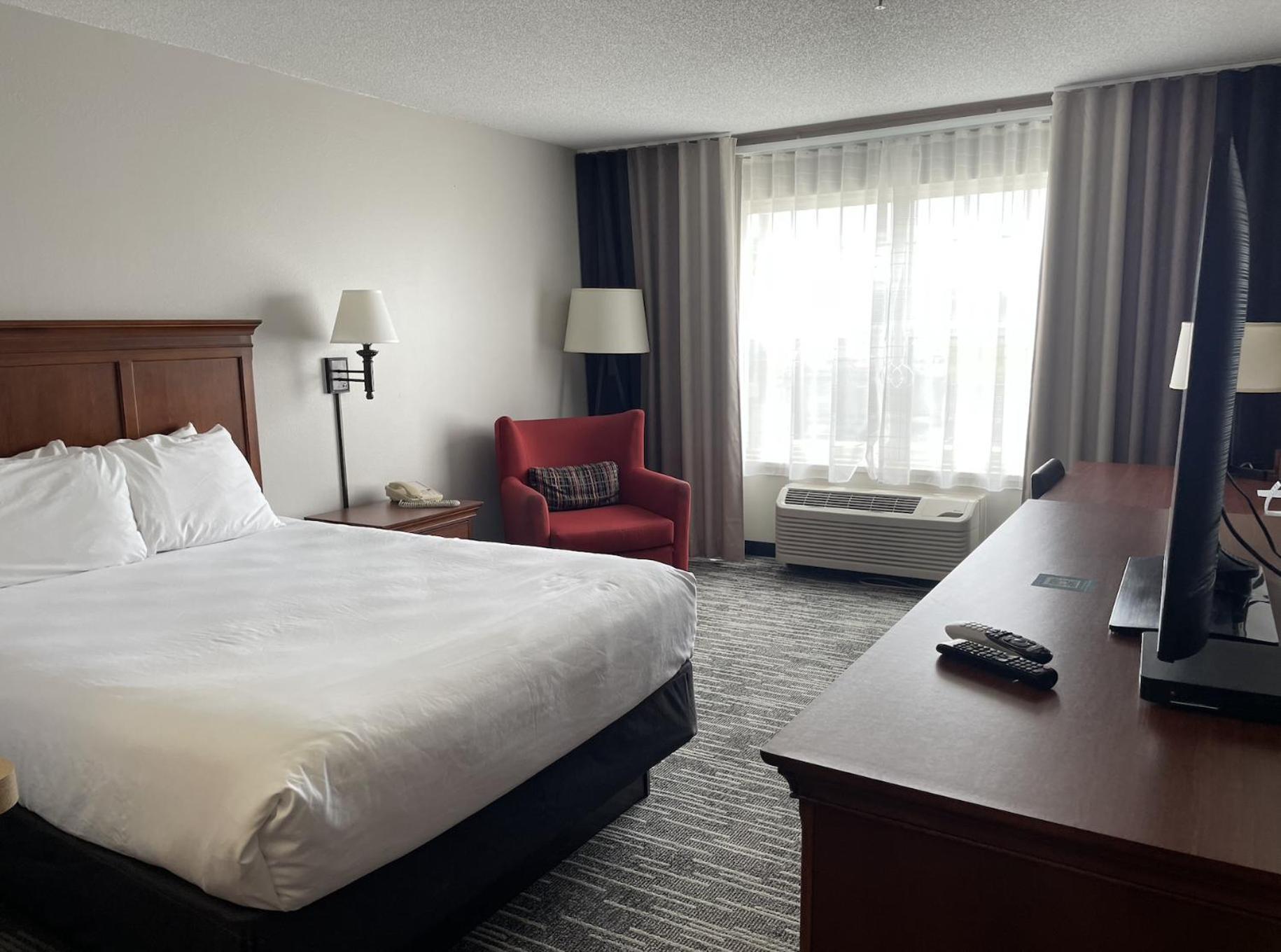 Harmony Inn & Suites Fort Dodge Buitenkant foto