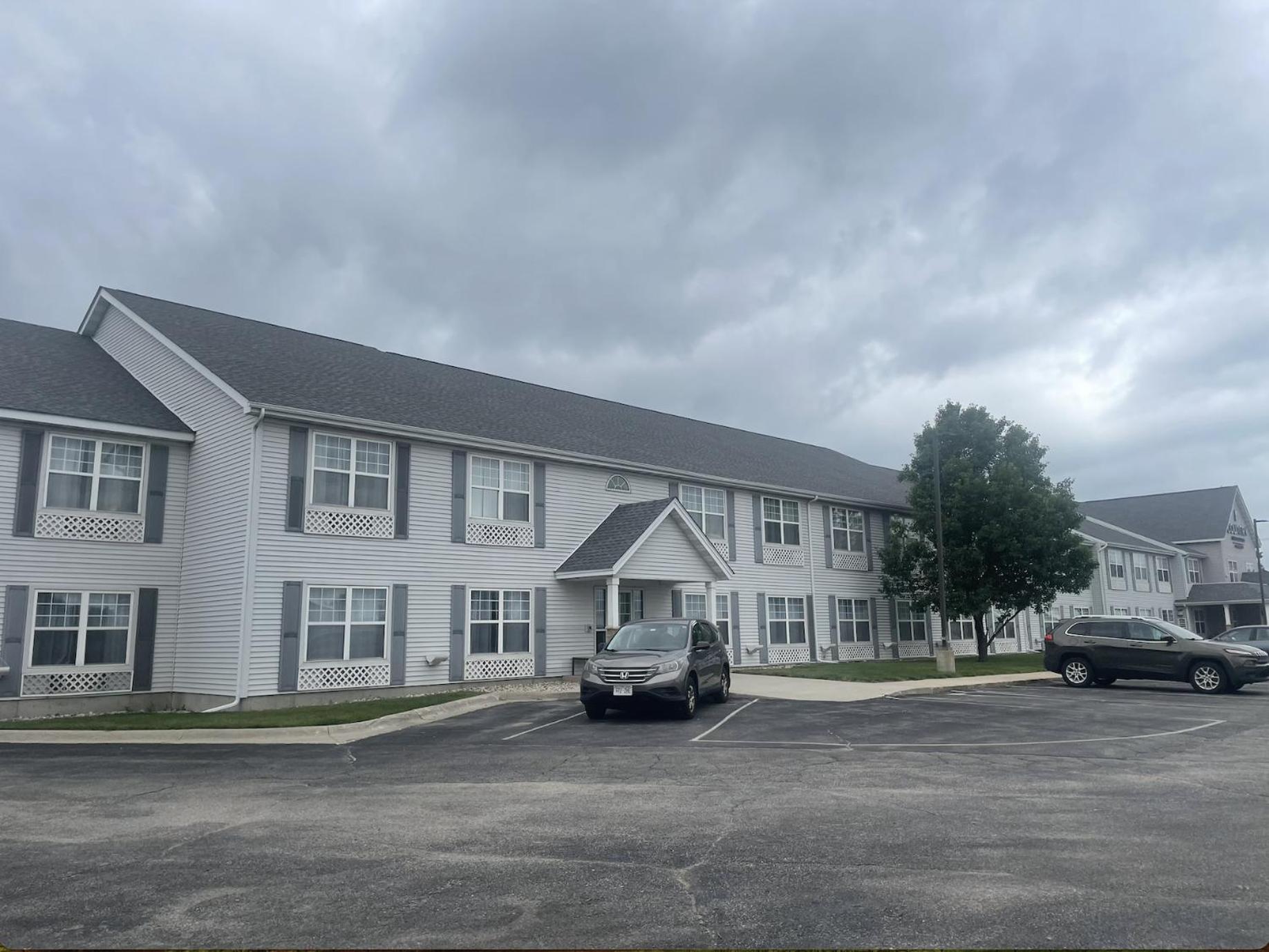 Harmony Inn & Suites Fort Dodge Buitenkant foto